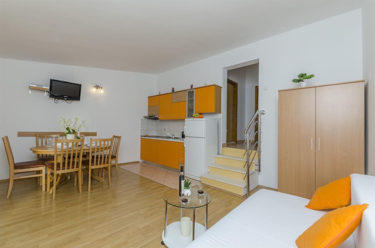 Apartments Srecko Duće 외부 사진
