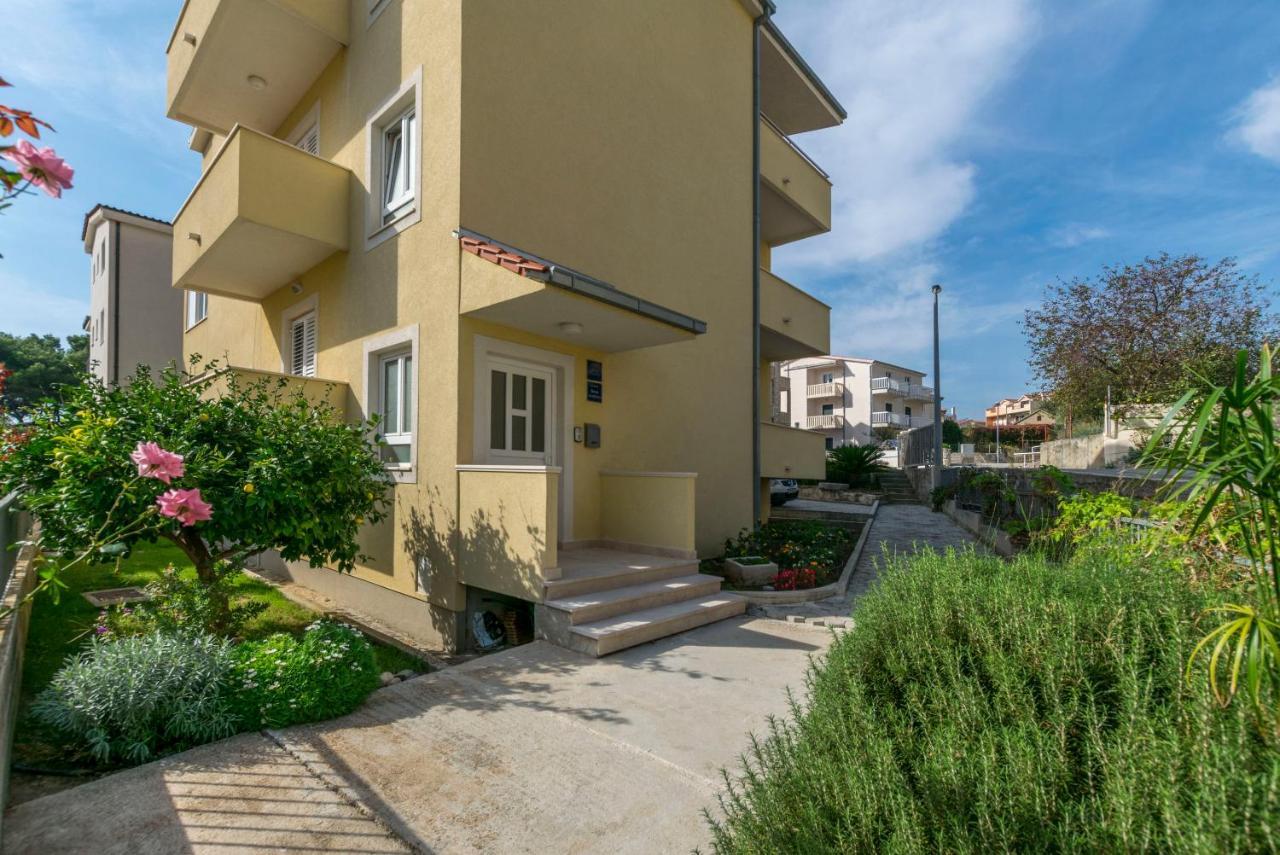 Apartments Srecko Duće 외부 사진